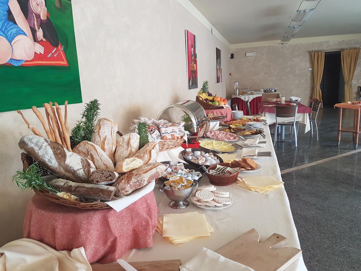 Hotel & Residence La Sibilla Cusiana Pettenasco Dış mekan fotoğraf