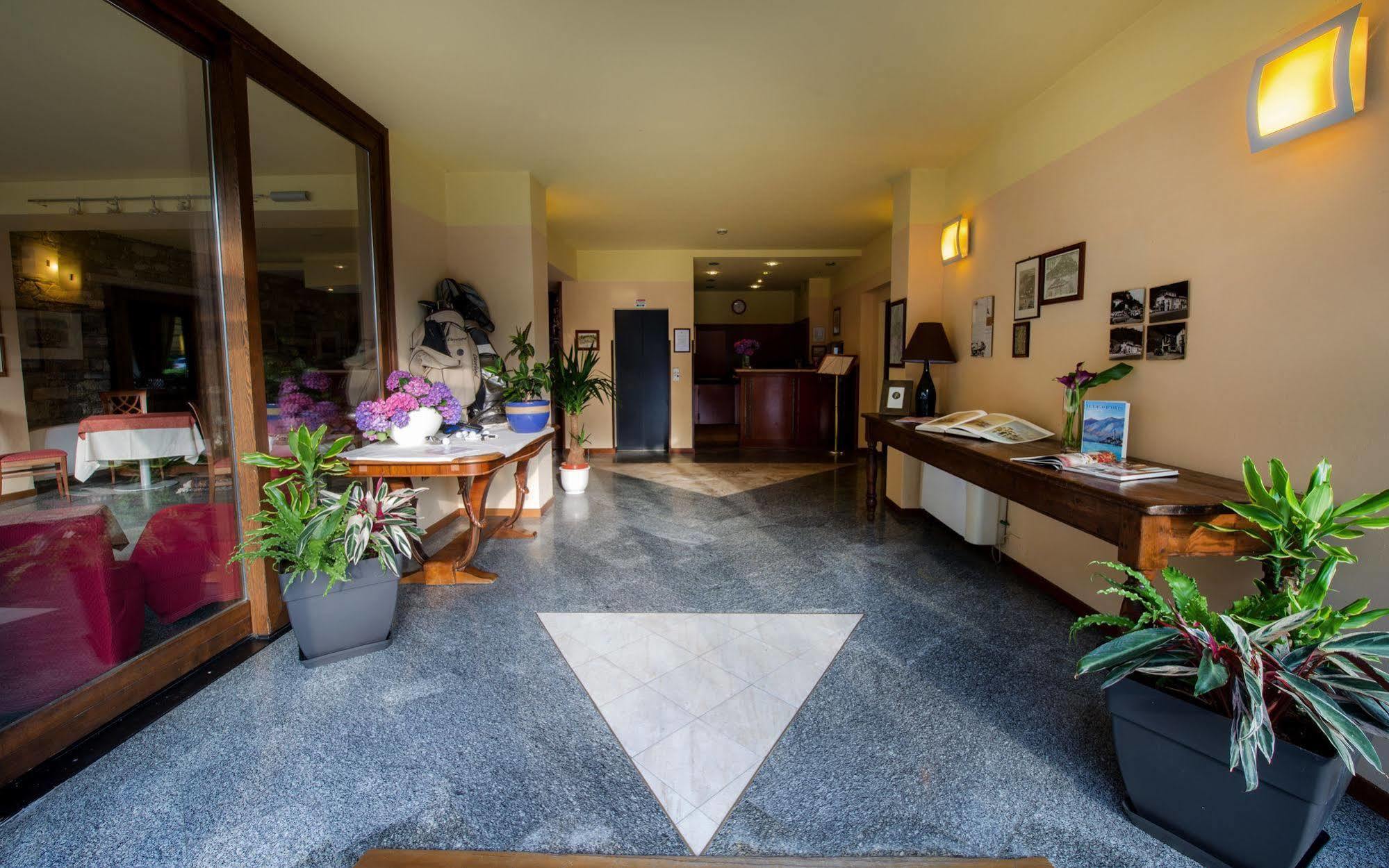 Hotel & Residence La Sibilla Cusiana Pettenasco Dış mekan fotoğraf