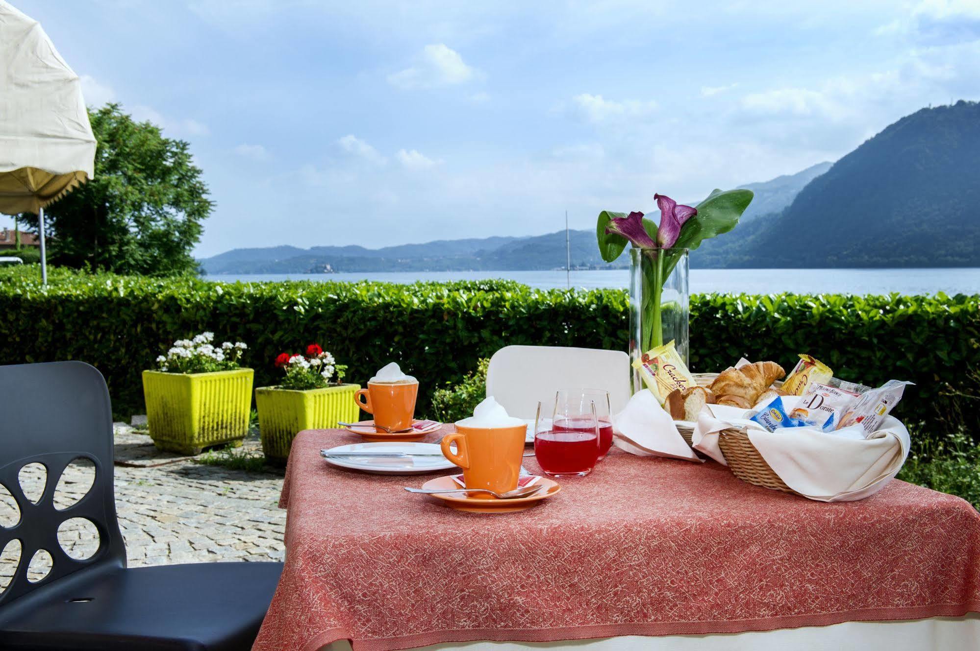 Hotel & Residence La Sibilla Cusiana Pettenasco Dış mekan fotoğraf